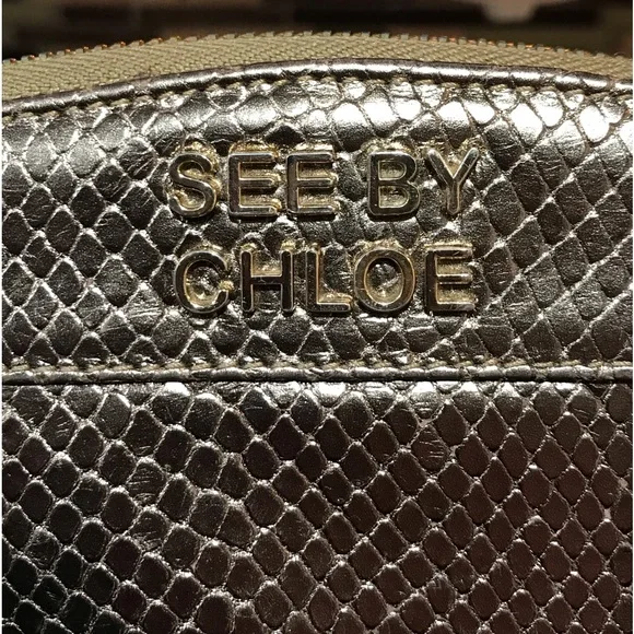 See By Chloe Metallic Leather Zip Around Wallet 🤩❤️‍🔥